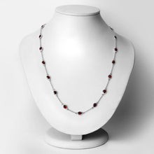 将图片加载到图库查看器,8.10 Carat Genuine Garnet .925 Sterling Silver Necklace