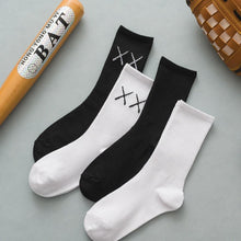 Load image into Gallery viewer, 1 Pair New Unisex Combed Out Of Pure Cotton Sports Socks Breathable Compression Long Solid Black White Socks Summer Winter Middle Tube Warm Socks For Men And Women