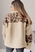 Load image into Gallery viewer, Comfortable Leopard Print Sherpa Jacket with Collared Neck And Functional Pockets Soft Women Jacket