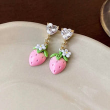 Load image into Gallery viewer, 14K-Gold Cute Strawberry Hanging Earring
