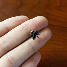 将图片加载到图库查看器,Black Titanium Anodized 3-D Spider Barbell Tongue Ring