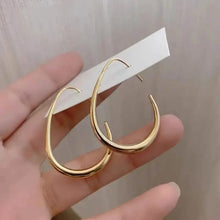 Load image into Gallery viewer, 18K Gold Plated Glossy Minimalist Water Drop Design Hoop Earrings Copper