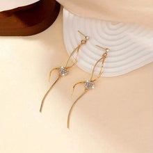 将图片加载到图库查看器,18K Gold Spiral Lines Heart Design Dangle Earrings