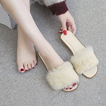 将图片加载到图库查看器,Fashion Fur Flat Women's Slippers Plus Size Spring Summer Fluffy Fur Slippers Shoes Woman Plush Fur Slip On Flip Flop Flat Furry Fur Slides Outdoor Sandals Furry Slides Summer Sandals Open Toe Indoor Outdoor Fluffy Slides