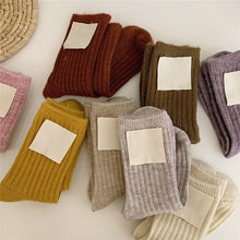 Load image into Gallery viewer, 1Pair Ladies Pile Socks for Autumn Winter Pure Cotton Socks Solid Color Keep Warm Women Socks Mid Tube Socks Thickening Cashmere Socks For Men And Women