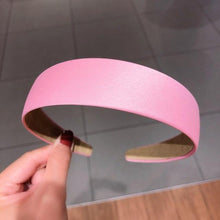Load image into Gallery viewer, 1PC Plastic Fashion Canvas Wide Headband Hair Band Headwear Bezel Hair Accessories For Woman Satin Covered Resin Hairbands Gorgeous Hair Accessories For Women