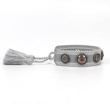 将图片加载到图库查看器,1PC Woven Beautiful Bracelet For Men Women Adjustable Braided Friendship Bracelets Friendship Handwoven Ethnic Cotton Wrap Bracelets Knitted Bracelets Pattern For Women Girls Men