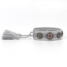 将图片加载到图库查看器,1PC Woven Beautiful Bracelet For Men Women Adjustable Braided Friendship Bracelets Friendship Handwoven Ethnic Cotton Wrap Bracelets Knitted Bracelets Pattern For Women Girls Men