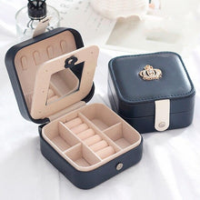 将图片加载到图库查看器,1pcs Double Layer Storage Box For Men And Women Large Capacity Leather Jewelry Box Hardware Latch Travel Portable Flip Lid Palm Jewelry Box Jewelry Box for Women Girls Necklace Ring Storage Organizer 2 Layers Large PU-Leathers Jewelry Case