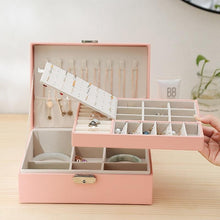 将图片加载到图库查看器,1pcs Double Layer Storage Box For Men And Women Large Capacity Leather Jewelry Box Hardware Latch Travel Portable Flip Lid Palm Jewelry Box Jewelry Box for Women Girls Necklace Ring Storage Organizer 2 Layers Large PU-Leathers Jewelry Case