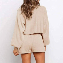 将图片加载到图库查看器,2-Piece: Knit Outfits Puff Sleeve Crop Top Shorts Set Sweater Sweatsuit