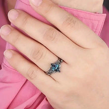 Load image into Gallery viewer, 2-Piece Set: Gothic Black & Golden Engagement Ring Set with Pear-Shaped Cubic Zirconia