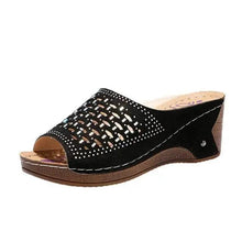 Load image into Gallery viewer, 2021 Summer Classic Women's Sandals Elegant Buckle Strap Design Comfortable Women Shoes