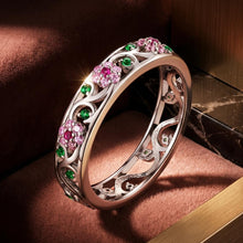 Load image into Gallery viewer, 925 Sterling Silver Ring with Pavé Setting CZ - Size 6.0