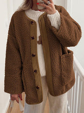 Load image into Gallery viewer, Modern Cozy Women Luxuriously Cozy Contrast Button Up Sherpa Jacket with Pockets For Fall & Winter