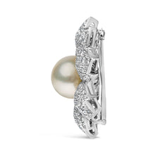 Load image into Gallery viewer, 18K White Gold 2 3/4 Cttw Diamond and 12.5 MM Cultured Freshwater Pearl Floral Brooch Pin (G-H Color, VS1-VS2 Clarity)