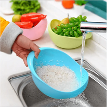Load image into Gallery viewer, 2PCS Nordic Food Grade Plastic Rice Beans Peas Washing Filter Strainer Basket Sieve Drainer Cleaning Gadget Food Grade Plastic Rice Beans Peas Washing Filter Strainer Basket Sieve Drainer Cleaning Gadget Kitchen Accessories