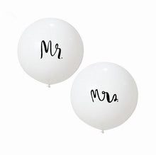将图片加载到图库查看器,2pcs/lot Good Quality 36inch Round White and black Print Mr&Mrs Latex Balloons For Happy Wedding And Valentine's Day