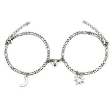 将图片加载到图库查看器,2pcs/set Stainless Steel Sun Moon Couple Bracelets Magnet Attraction Love Heart Shaped Charms Couples Bracelet Stainless Steel Chain Bracelets Charm Jewelry Matching Couple Bracelets