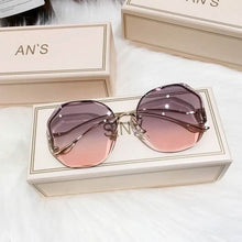 Load image into Gallery viewer, 3-Pack: Fashion Tea Gradient Sunglasses