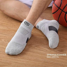 Load image into Gallery viewer, 3-Pair: Men's Thick Towel Bottom Breathable Sweat-absorbent Outdoor Sports Running Socks Elite Basketball Sports Socks