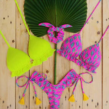 Load image into Gallery viewer, 3 Piece Beautiful Pink Bikini Women Beach Outdoor Swimwear Floral Print Bikini Set Bikinis Swimsuit Women's Basic Push Up Bikini Set Textured Straps Wire Free Summer Bathing Suit