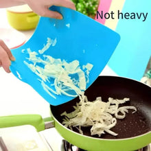 Load image into Gallery viewer, 3-Piece Set: Plastic Cutting Board Foods Classification Boards