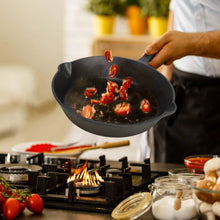 Load image into Gallery viewer, 3-Pieces: Pre-Seasoned Cast Iron Skillet