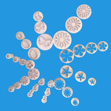Load image into Gallery viewer, 33pcs Fondant Cutter Cake Tools Cookie Mold Biscuit Mould Craft 3D Bakeware Sets New Baking Mold Pastry Fondant Cake Decorating Sugarcraft Cookie Cutter Tools Mold Durable Cake Mould For Cookies