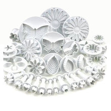 Load image into Gallery viewer, 33pcs Fondant Cutter Cake Tools Cookie Mold Biscuit Mould Craft 3D Bakeware Sets New Baking Mold Pastry Fondant Cake Decorating Sugarcraft Cookie Cutter Tools Mold Durable Cake Mould For Cookies