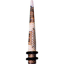 将图片加载到图库查看器,4G Blushing Snake Skin Acrylic Taper