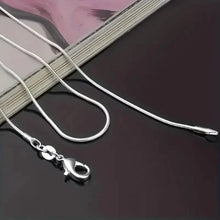 Load image into Gallery viewer, Unisex Snake Chain Necklace