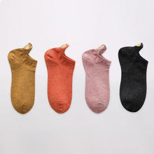 将图片加载到图库查看器,4 Pairs Fashion Socks New Spring Cotton Non-Slip No-Show Boat Socks Novelty Girls Cute Heart Embroidery Casual Funny Ankle Socks Pack For Women
