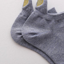 将图片加载到图库查看器,4 Pairs Fashion Socks New Spring Cotton Non-Slip No-Show Boat Socks Novelty Girls Cute Heart Embroidery Casual Funny Ankle Socks Pack For Women
