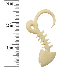 Load image into Gallery viewer, 6G Organic Crocodile Wood Fish Hook Hand Carved Hanger Plug Set