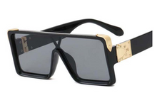 将图片加载到图库查看器,New Design New Stylish New Classic New Black & White Square Shape Sunglasses For Women New Fashionable Branded & Oversized Sun Glasses For Men New Luxury Shades Sunglasses For Men & Women