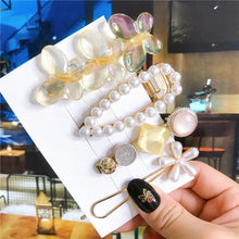 Load image into Gallery viewer, 4pcs/set Women Hair Accessories Jewelry Korean Simulation Pearl Barrette Love Hearts Hair Clips For Girls Pink Hairpins Wedding Hair Accessories for Brides and Bridesmaids