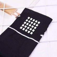 Load image into Gallery viewer, 5-Pairs: Breathable Compression Socks