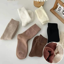 Load image into Gallery viewer, 5-Pairs: Thick Thermal Mixed Color Mid Tube Socks