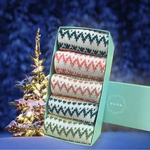 将图片加载到图库查看器,5-Pairs: Women's Winter Socks