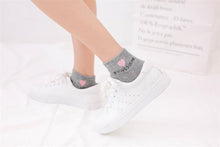 Load image into Gallery viewer, 5 Pairs/Set Women's Cotton Happy Cute Cat Short Socks Print Cartoon Animal Casual Summer Socks Red Heart Funny Ankle Socks Pure Cotton Socks For Men And Women