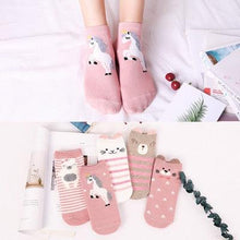 Load image into Gallery viewer, 5 Pairs/Set Women's Cotton Happy Cute Cat Short Socks Print Cartoon Animal Casual Summer Socks Red Heart Funny Ankle Socks Pure Cotton Socks For Men And Women