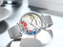 Load image into Gallery viewer, Womens Watches With Decoupage Flower Patterns And Details Of Large Roman Numbers