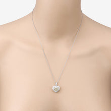 将图片加载到图库查看器,IGI Certified 4.51 Carat Genuine Light Yellow Diamond Center and 0.45cttw White Diamond 18K White Gold Pendant (4.96cttw)