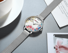 Load image into Gallery viewer, Womens Watches With Decoupage Flower Patterns And Details Of Large Roman Numbers