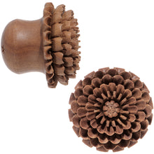 Load image into Gallery viewer, 3/4 Organic Sabo Wood Chrysanthemum Single Flare Plug Set