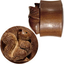 将图片加载到图库查看器,7/8 Organic Wood Squirrels Gone Nuts Saddle Plug Set