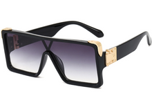 将图片加载到图库查看器,New Design New Stylish New Classic New Black & White Square Shape Sunglasses For Women New Fashionable Branded & Oversized Sun Glasses For Men New Luxury Shades Sunglasses For Men & Women
