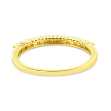 Load image into Gallery viewer, IGI Certified 1/4 Cttw Diamond 10K Yellow Gold Prong Set Fluted Band Style Ring (I-J Color, I2-I3 Clarity) - Size 7
