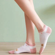 Load image into Gallery viewer, 5-Pairs: Pink Kitty Crew Socks